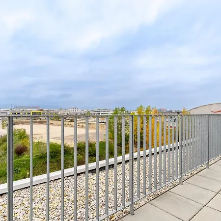 アパートホテル Plaza