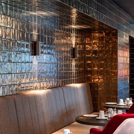 Plaza ウィーナー・ノイシュタット