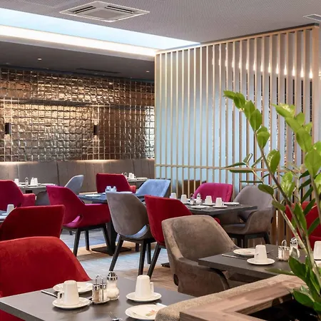 Plaza 4* Wiener Neustadt