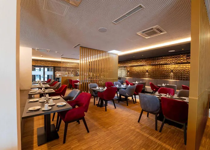 Plaza Wiener Neustadt